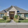 Spacious Amarillo Home: 6 Mi to Downtown!