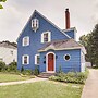 Charming South Bend Retreat ~ 1 Mi to Notre Dame!