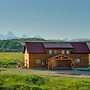 Custom Felt Cabin: Hot Tub & Teton Mountain Views!