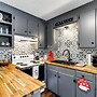 Family Home in Mountain View < 1 Mi to Downtown!