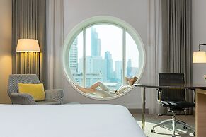 Hotel Holiday Inn Bangkok Silom Bangkok Thailand Lowest Rate Guaranteed