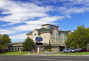 アメリカのソルト レイク シティにあるcrystal Inn Hotel Suites Salt Lake City Downtown 最低料金を保証します