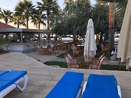 Nagi Beach Hotel Bodrum Turkiye En Dusuk Fiyat Garantisi