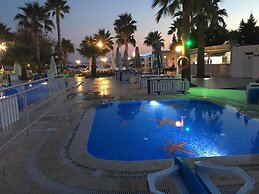 Nagi Beach Hotel Bodrum Turkiye En Dusuk Fiyat Garantisi
