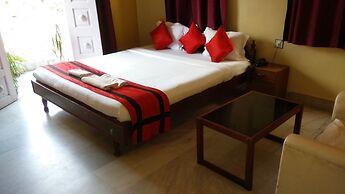 New Hotel White Palace Kolkata India Lowest Rate Guaranteed - 