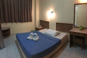 Hotel Teluk Batik Holiday Apartment Lumut Malaysia Lowest Rate Guaranteed