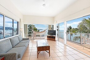 Hotel Coral Sea Marina Resort Airlie Beach Australia - 