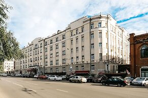 ロシアのエカテリンブルクにあるtsentralny By Usta Hotels 最低料金を保証します