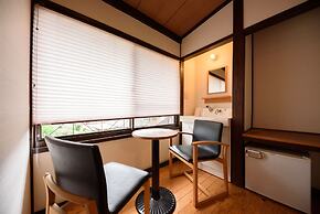 Hotel Yufuin Iyotomi Yufu Japan Lowest Rate Guaranteed - 