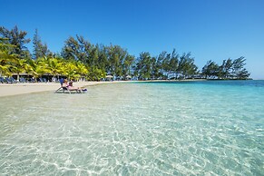 Hotel Fantasy Island Beach Resort Dive And Marina All Inclusive Fantasy Island Beach Resort Dive And Marina All Inclusive