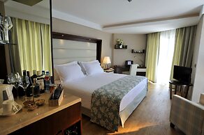 Hotel Ramada Plaza By Wyndham Antalya Antalya Turkei