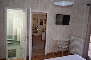 Hotel L Oliu De L Oustalet Castelsarrasin France Lowest Rate Guaranteed hotelsone com