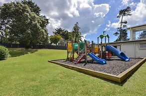 Poenamo Hotel Northcote New Zealand Lowest Rate Guaranteed
