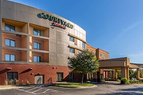 アメリカのレキシントンにあるcourtyard Lexington Keeneland Airport