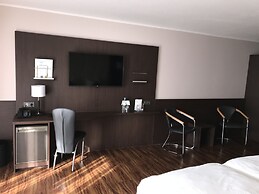 Plaza Hotel Fohr Am Bodensee Friedrichshafen Germany Lowest