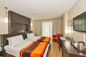 Hotel Beyaz Saray Istanbul Turkey Flyin Com