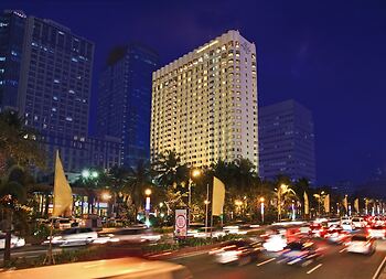 フィリピンのマニラにあるdiamond Hotel Philippines 最低料金を保証します