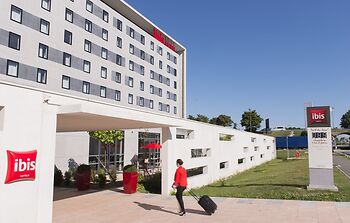 Hotel ibis Paris CDG Airport, Tremblay-en-France, France - Lowest Rate ...