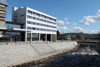 ノルウェーのエービクにあるquality Hotel Strand Gjovik 最低料金を保証します ノルウェーのエービクにあるquality Hotel Strand Gjovik 最低料金を保証します