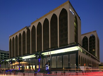 Radisson Blu Hotel, Riyadh, Riyadh, Saudi Arabia - Lowest Rate Guaranteed!