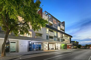 Hotel Quest Cheltenham, Cheltenham, Australia - Lowest