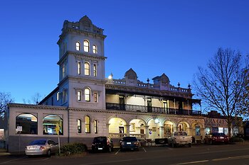 Yarra Valley Grand Hotel  Yarra Glen  Australia Lowest Rate Guaranteed 