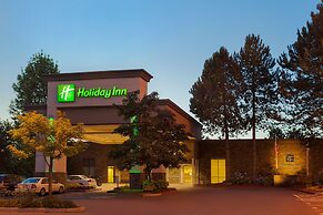 Holiday Inn Airport - Portland, an IHG Hotel