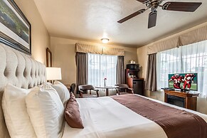 Hotel Lone Oak Lodge  Monterey  United States America Lowest Rate