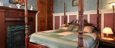 Hotel Marketa’s Bed & Breakfast, Victoria, Canada - Lowest Rate Guaranteed!