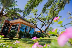 Baan Suan Khunta Golf Resort