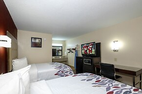 Red Roof Inn Columbus, MS