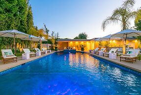 Beverly Hills Luxury Modern Palace