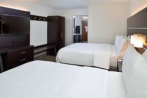 Holiday Inn Express & Suites Pueblo North, an IHG Hotel