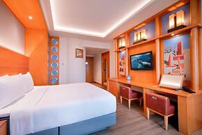 Resorts World Sentosa - Hotel Michael (SG Clean)