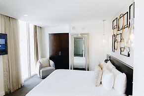 Iberostar Berkeley Shore Hotel