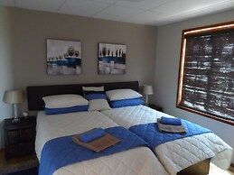 Cherry Lane Self Catering in Bloemfontein Family Apartment for max 8 G