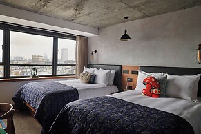 Treehouse Hotel London