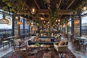 Treehouse Hotel London