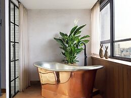 Treehouse Hotel London