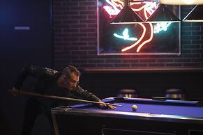 Plaza Hotel & Casino