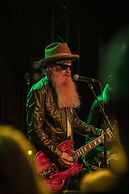 Plaza Hotel & Casino