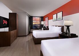 Plaza Hotel & Casino