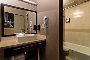 Plaza Hotel & Casino