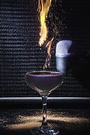 Plaza Hotel & Casino