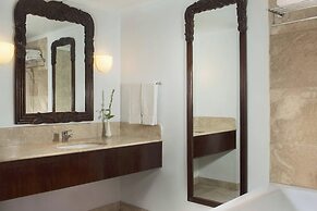 Sheraton Senggigi Beach Resort