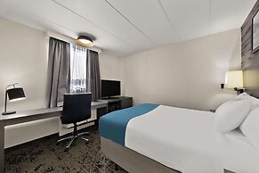 Best Western Parkway Hotel Toronto North