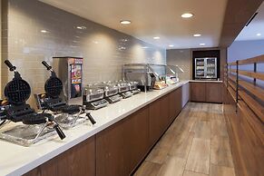 Four Points by Sheraton Los Angeles Westside