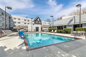 Country Inn & Suites by Radisson, Atlanta Airport South, GA