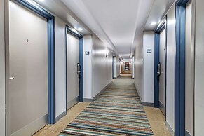 Country Inn & Suites by Radisson, Atlanta Airport South, GA