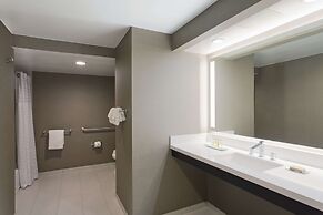 DoubleTree by Hilton Los Angeles - Norwalk